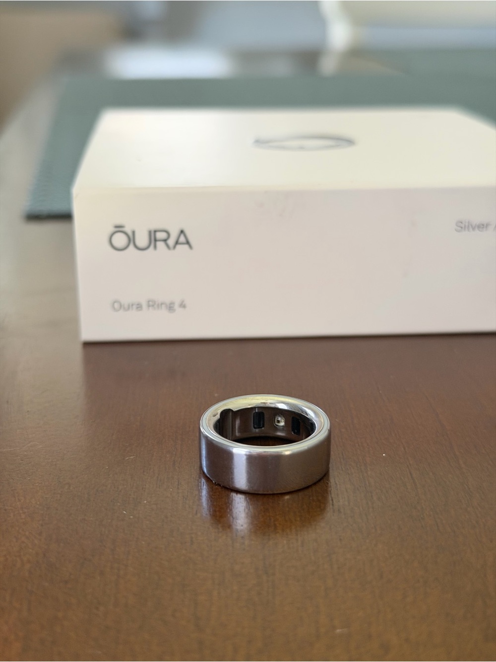 Oura Ring 4 Silver Ring